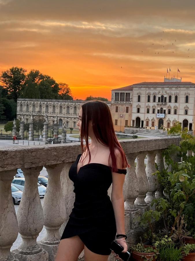 Boutique House Alle Loggie Palladiane Di Villa Contarini 피아촐라 술 브렌타 외부 사진